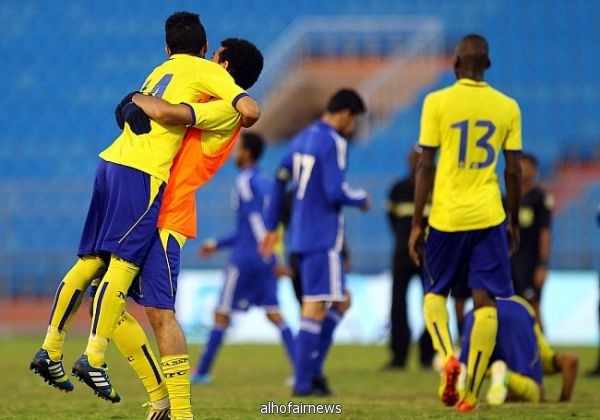 النصر يقلب الطاولة على الهلال في كأس «فيصل»