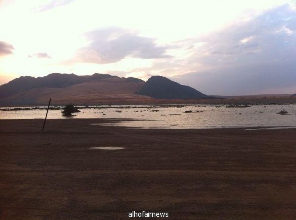 صور أمطار الحفير الجمعة 16-3-1435