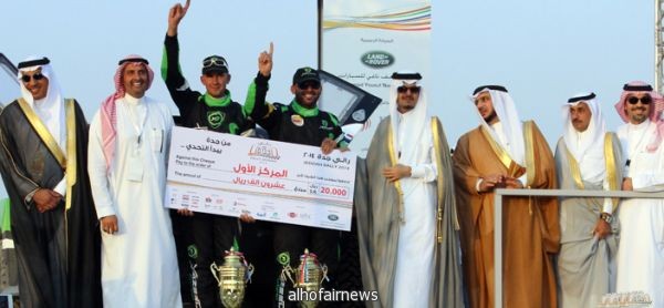 الأمير سلطان بن بندر يتوج الفائزين برالي جدة الدولي 2014 وسط أجواء كرنفالية رائعة 