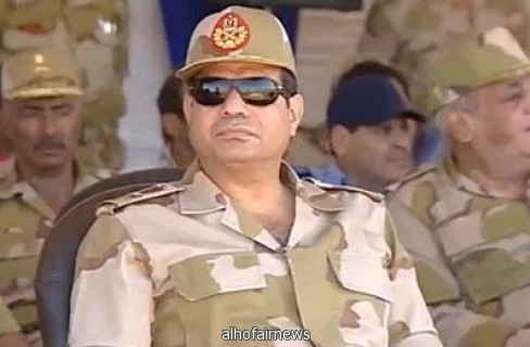 السيسي : الشعب له إرادته الحرة لاختيار من يمثله