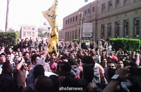 مصر:طلاب جامعة القاهرة ينتفضون رفضا للانقلاب في أول أيام الدراسة