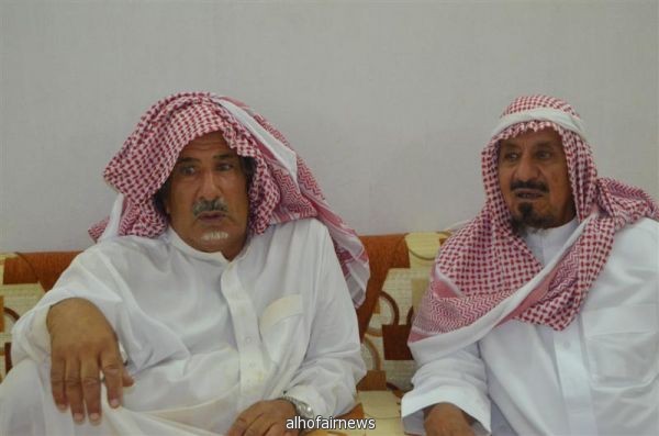 ثاني أيام العيد مساءً في منزل مقبل خلف السريّع