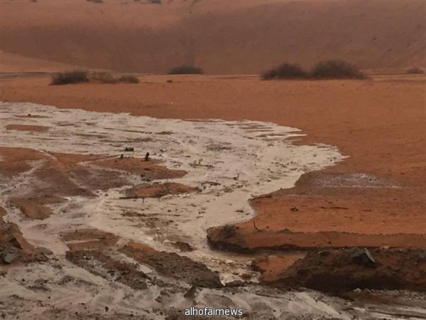 صور الأمطار التي هطلت على الحفير وكنب الضلوع