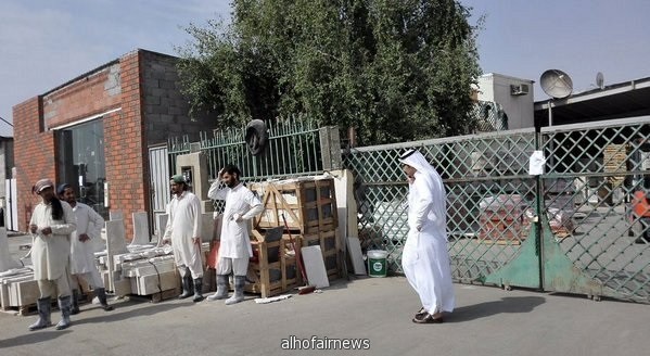 «التجارة» تنفذ حملة تفتيشية شاملة على المتسترين في قطاع البناء والتشييد