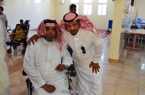 مركز التأهيل الشامل بحائل يقيم حفل معايدة للمقيمين فيه