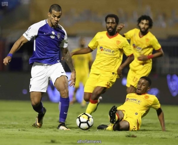 الهلال يغرِّد خارج السرب والأهلي يضرب بقوة.. والنصر والاتحاد يستعيدان التوازن