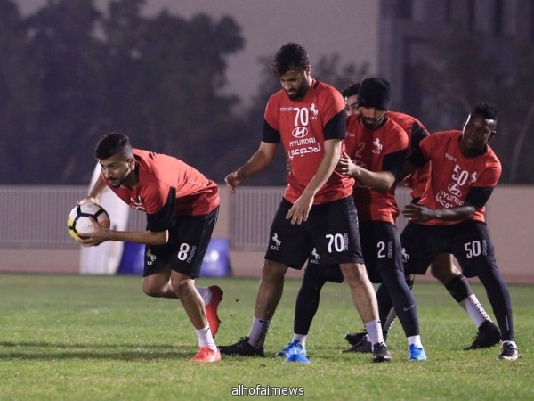 النصر يسعى لإعادة الوهج والاتفاق يبحث عن طوق النجاة