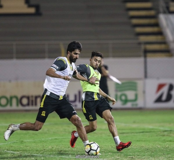 الفيصلي والاتحاد بحثًا عن المركز الثالث يواجهان أُحد والفتح