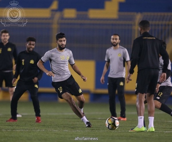 النصر والرائد في رحلة البحث عن الثالث والهروب من القاع