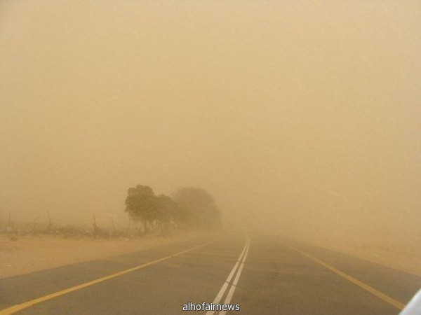 طقس الإثنين .. نشاط للرياح السطحية على 6 مناطق