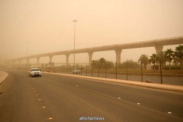 طقس الثلاثاء.. رياح مثيرة للأتربة بهذه المناطق وسحب ممطرة على المرتفعات