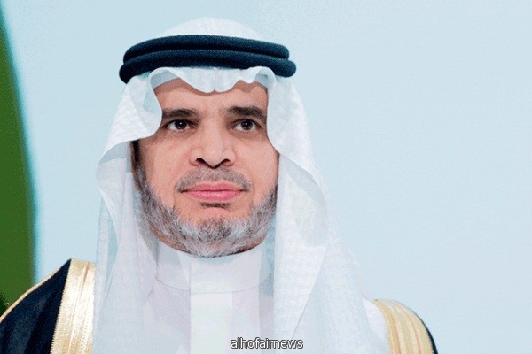 "العيسى" يشكر خادم الحرمين على موافقته بابتعاث المعيدين والمحاضرين