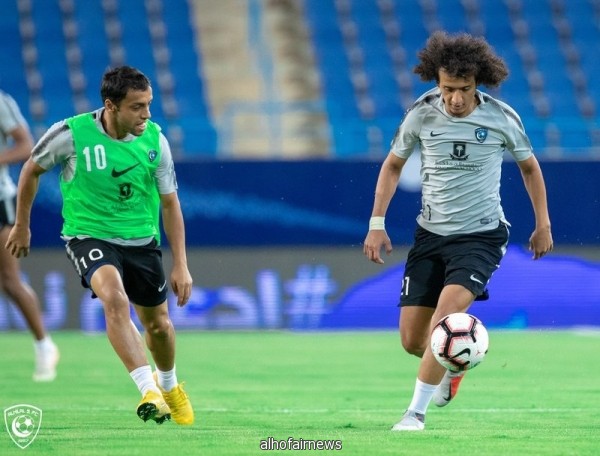 الهلال والشباب في رحلة  الصراع على الصدارة .. والاتحاد يسعى لمصالحة جماهيره