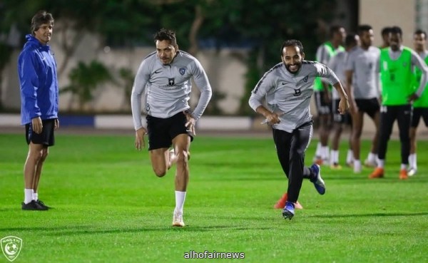 الأهلي يسعى إلى (هز) صدارة الهلال وعودة روح الاتحاد تزعج النصر