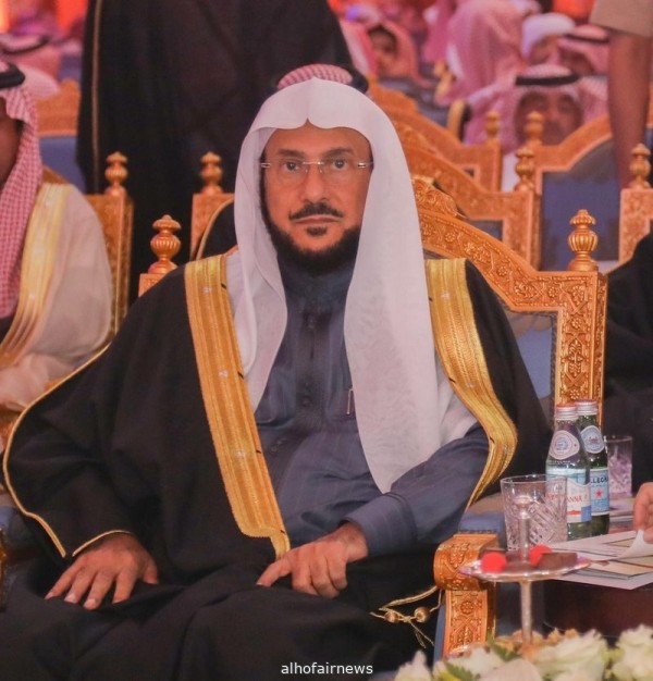 بالأسماء.. "آل الشيخ" يعتمد نتائج الفائزين بجائزة الملك سلمان المحلية لحفظ القرآن الـ 21