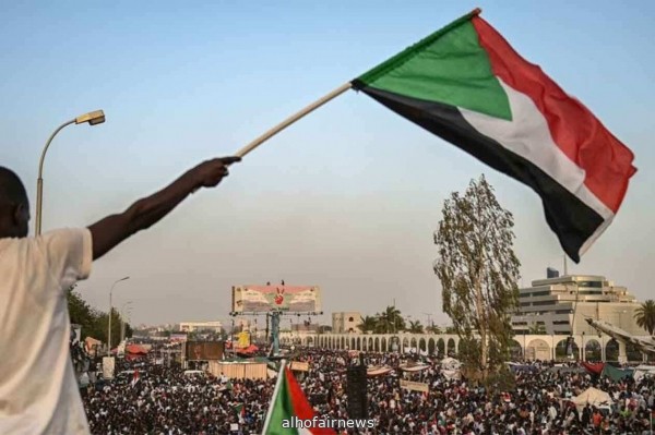 «المهنيين السودانيين»: مسودة الإعلان الدستوري غير نهائية.. ولن تُوَقَّع بشكلها الحالي