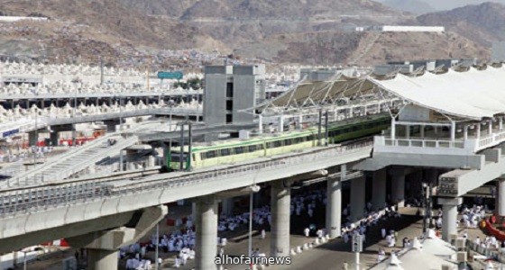 وزير النقل يشهد أولى رحلات قطار المشاعر المقدسة إلى مشعر عرفات