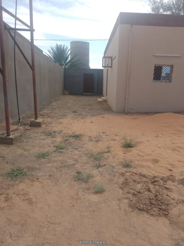 بيت قسم واحد للبيع بالحفير