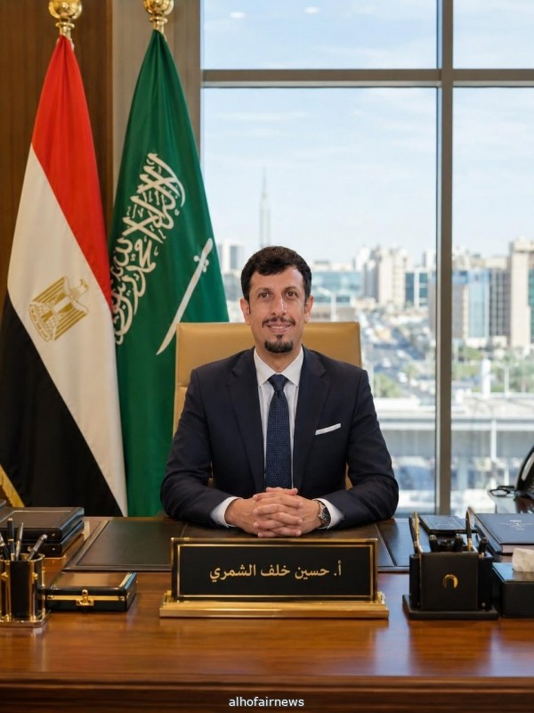 حسين خلف السمير السلماني ينال درجة الماجستير بتقدير "ممتاز" من جامعة المنصورة حسين خلف السمير السلماني ينال درجة الماجستير بتقدير "ممتاز" من جامعة المنصورة